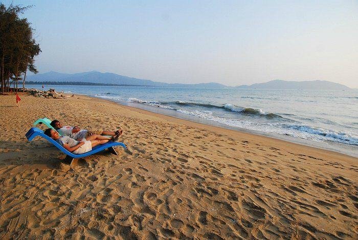 Karwar Beach & Devbagh